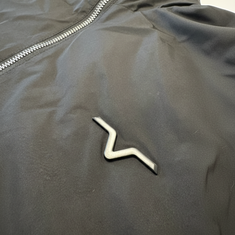 Antivento Nero con Tasca